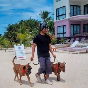 Eric's Shadow Experience - Pampered Paws